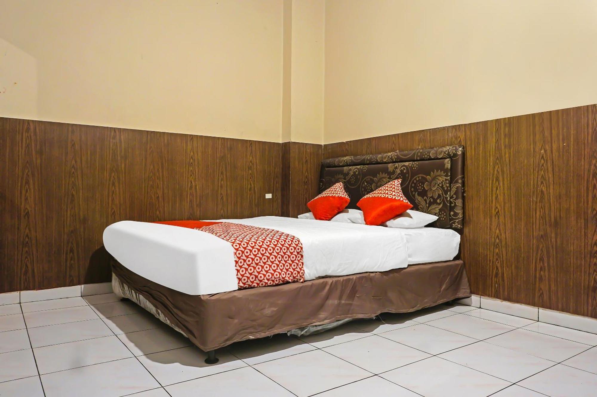 Oyo 1935 Hotel Diamond Inn Μακασάρ Εξωτερικό φωτογραφία